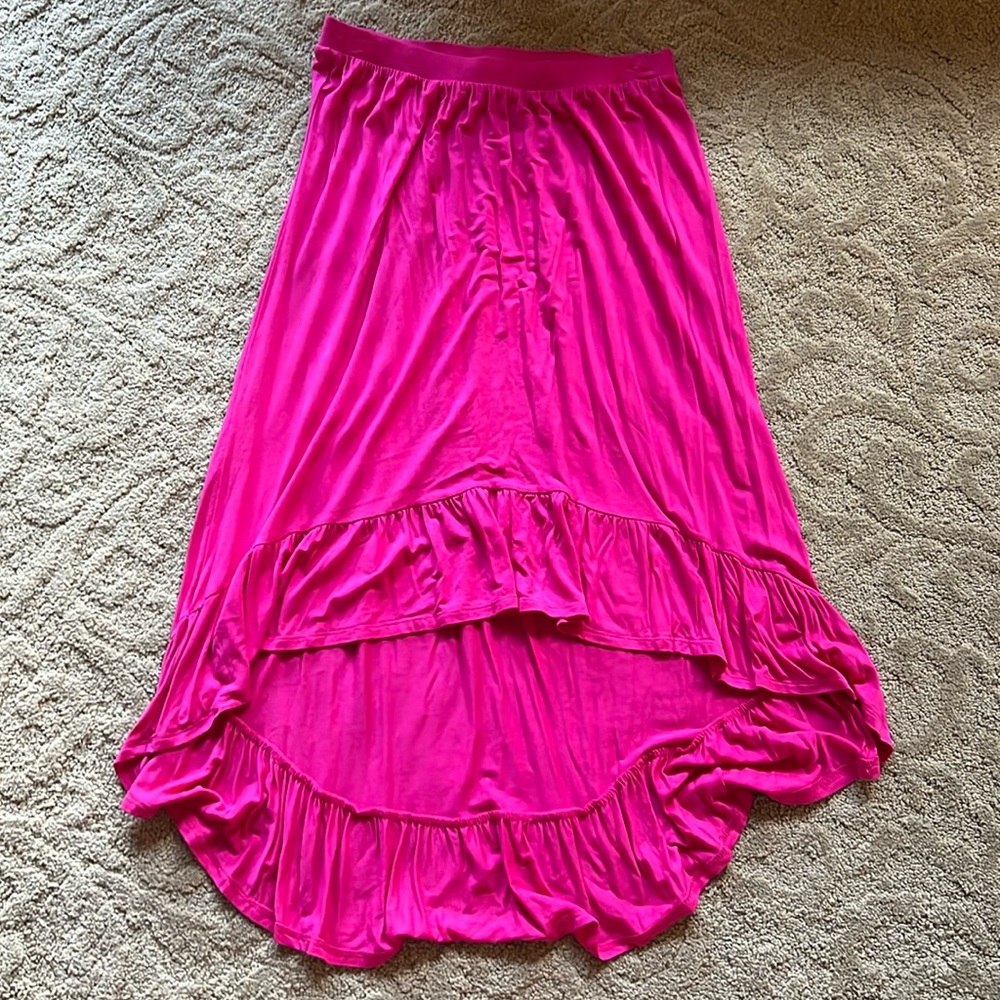 Maxi girls skirt. Shorter in front, longer in back.